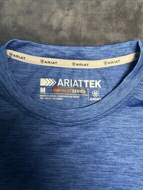Ariat Charger LS Shirt M Ariattek Heatseries Royal Saphire Performance Blue